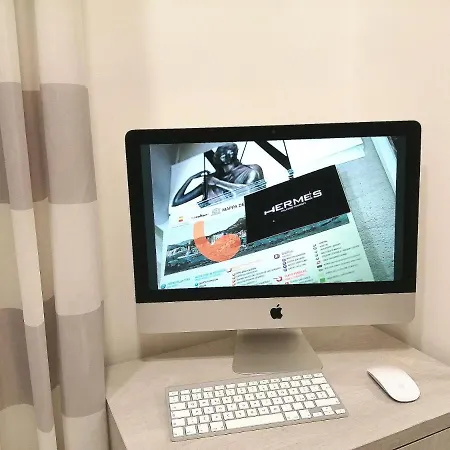 Hermes For Tourists Гостевой дом