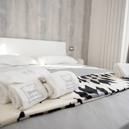 게스트하우스 Hermes For Tourists 4*