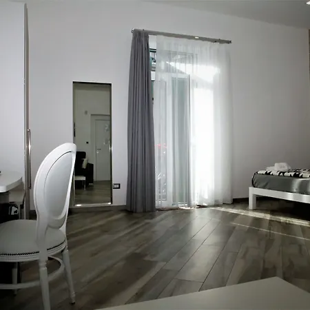 Hermes For Tourists 게스트하우스