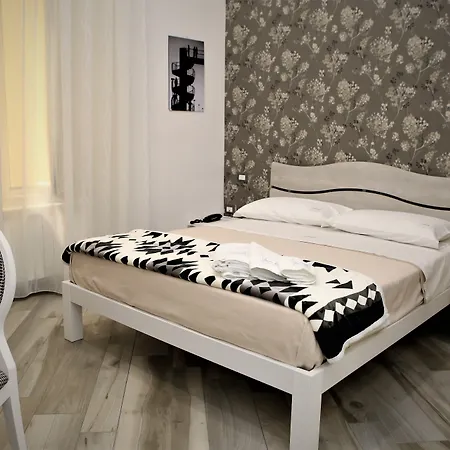 Hermes For Tourists 나폴리