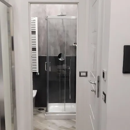 Hermes For Tourists 4*