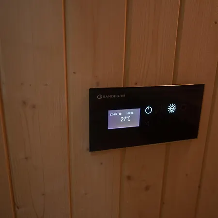 게스트하우스 Hermes For Tourists 4*