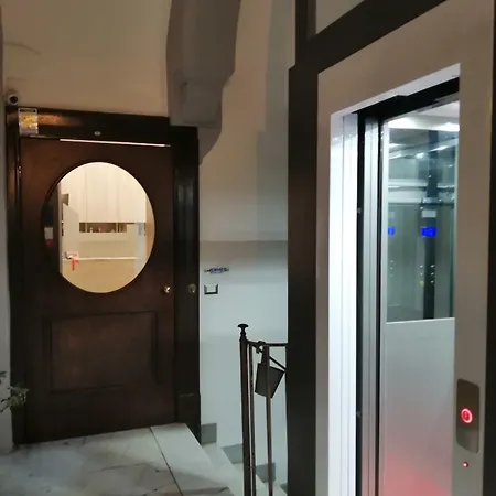Hermes For Tourists